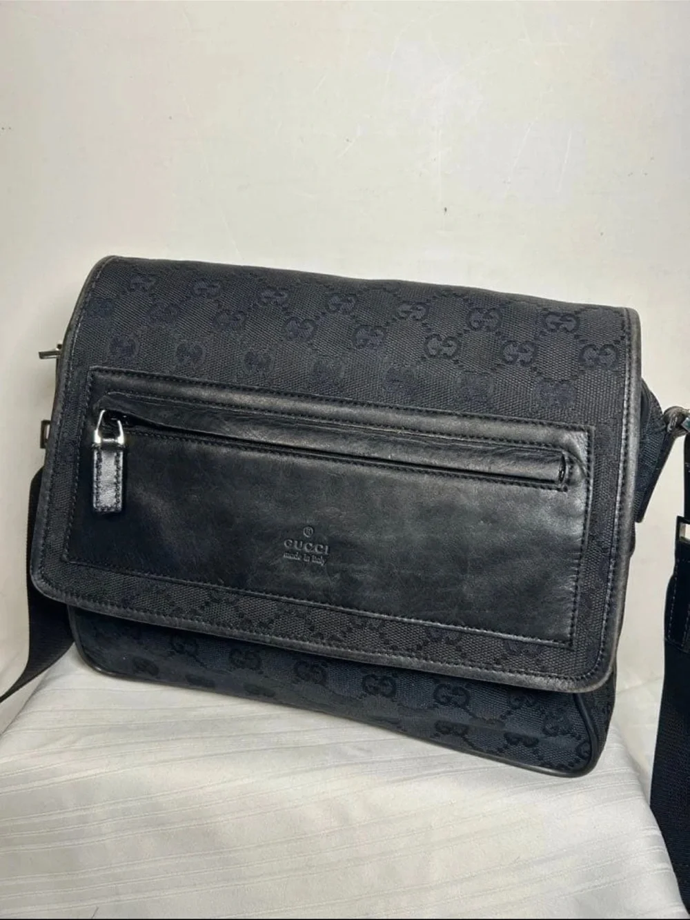 Gucci Black GG Canvas and Leather Crossbody Messenger